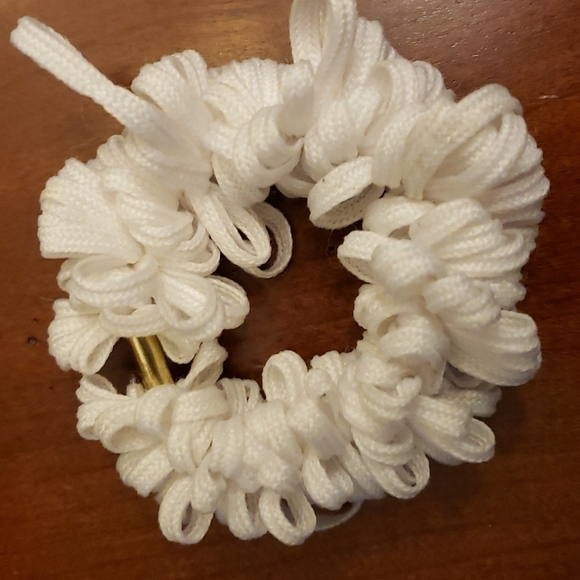 Hair Scruncies and Combs Assorted Colors and Size Bundle of 10 - Picture 7 of 12